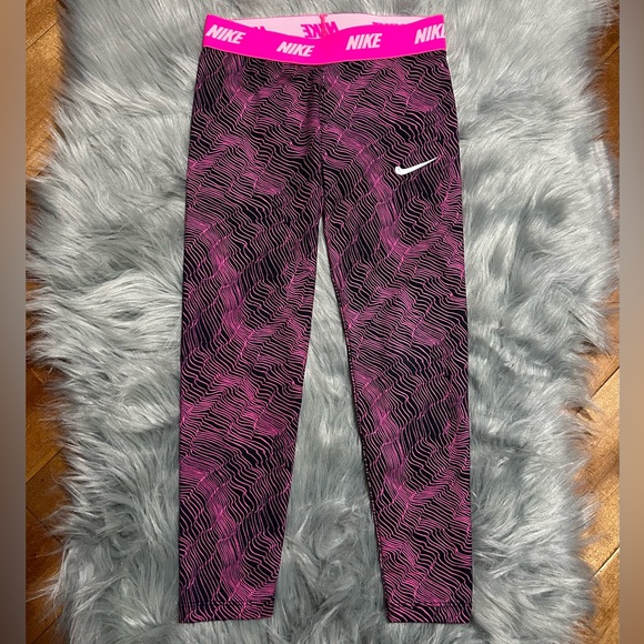 Nike Other - Nike Dri-Fit Capri Tights Leggings Size 6X/Large